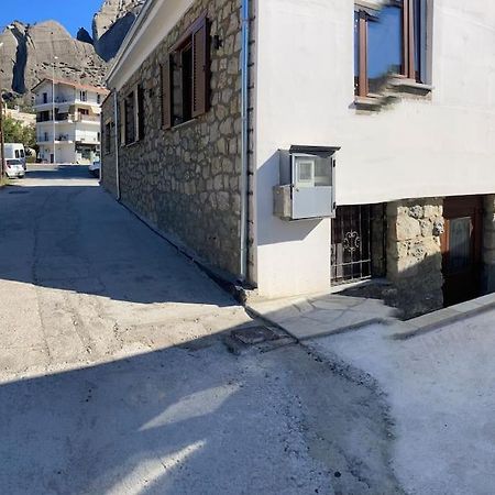 Mikraki Apartamento Kalambaka Exterior foto