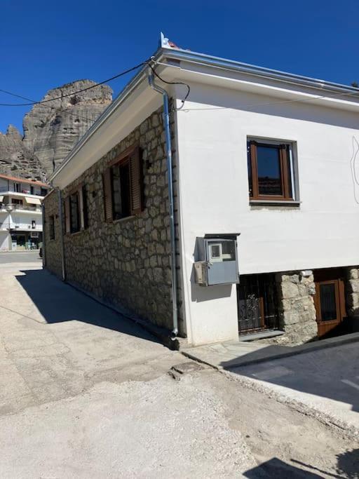 Mikraki Apartamento Kalambaka Exterior foto
